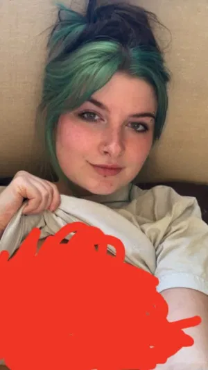 xxxa929, 19 years old from United States