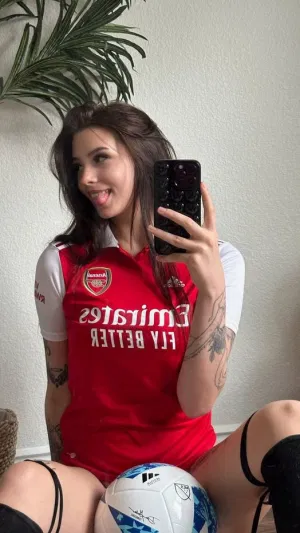 Emma68, 23 years old from United States