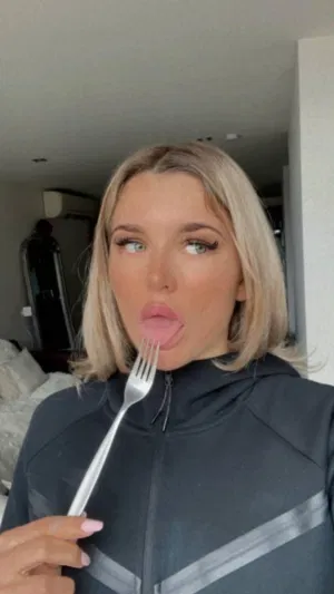 Jacikaqueen10092, 20 years old from Australia