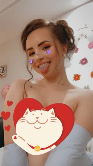 Hfduij, 19 years old from United States