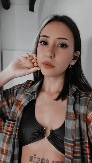Lica6588va, 20 years old from United States