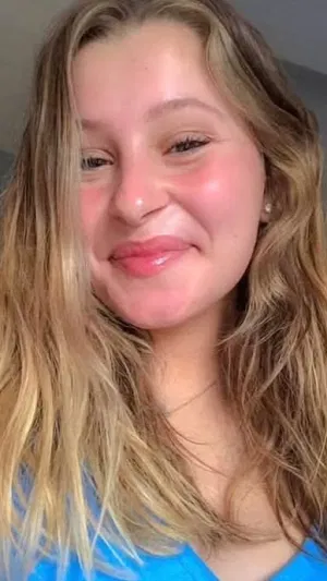 Olive854, 23 years old from United States