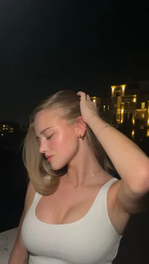 Meadow580, 21 years old from United Kingdom