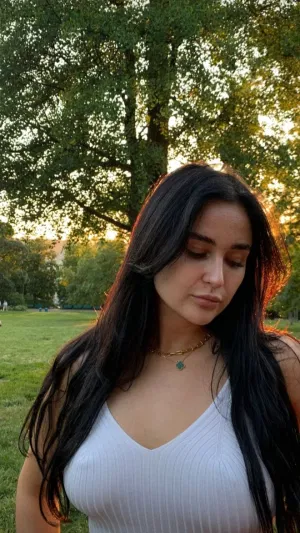 Lauren5013, 25 years old from United States