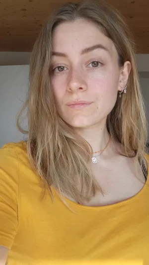 Celine584, 21 years old from United States