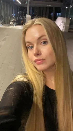 Raven004, 22 years old from Germany