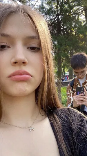 Jocelyn884, 22 years old from United States