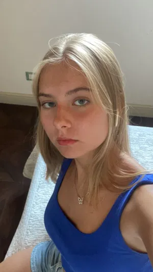 Beatrice65, 22 years old from United States