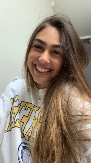 Sariyah215, 21 years old from Germany