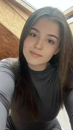 Kenzie548, 22 years old from United Kingdom