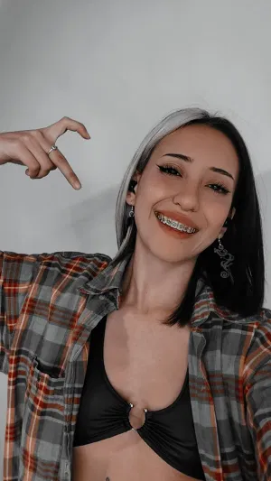Alicajh66va, 20 years old from United States