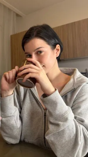 Violetbcc, 20 years old from United States