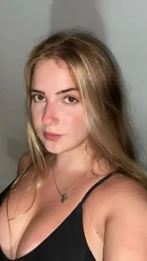 Rachel012's Profile Photo