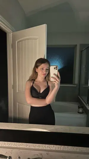 gvsrh, 22 years old from United States