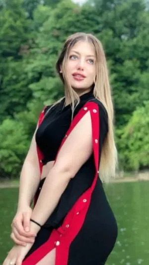 Chloe025, 23 years old from United States