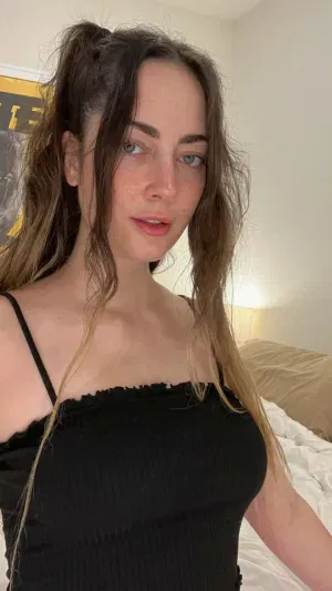 Myla33, 20 years old from United States