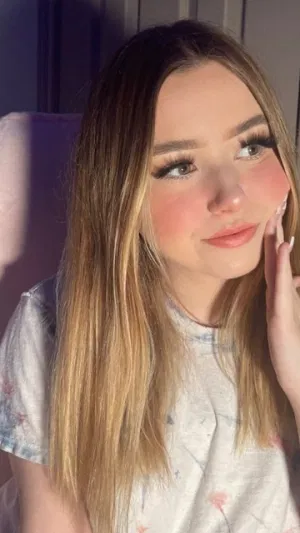 Marguerite, 20 years old from United States