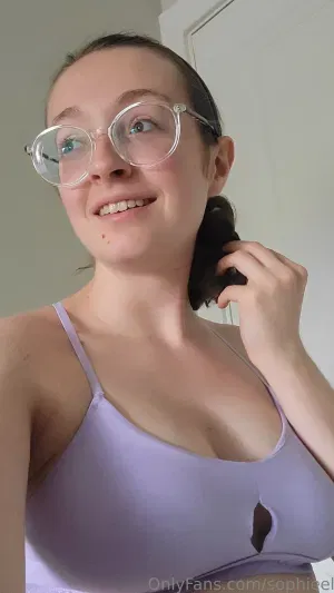 Tiffany33, 23 years old from United States