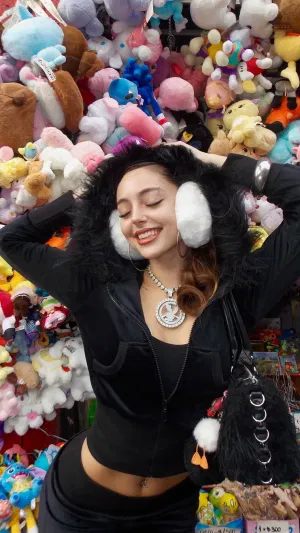 ayla012745, 21 years old from United Kingdom