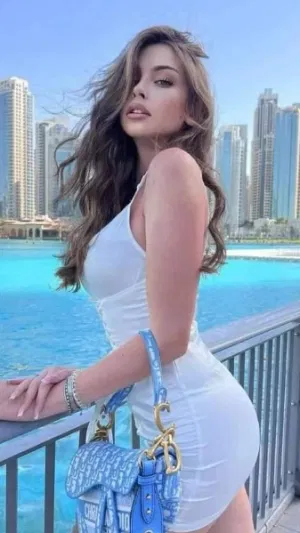 Jaclyn001, 20 years old from United Kingdom