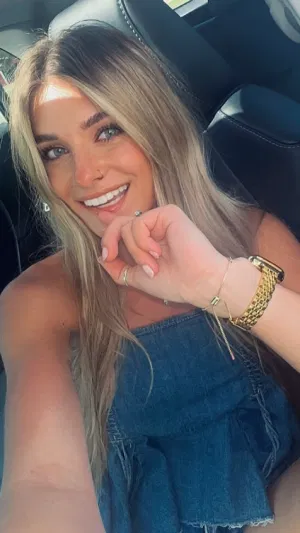 Alyssa88, 20 years old from United States