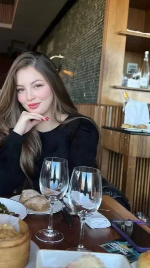 Emily5780, 23 years old from United Kingdom