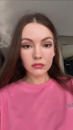 Anaya014, 19 years old from Germany