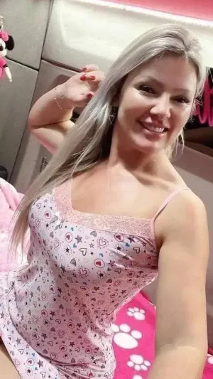 Juanita574, 23 years old from United Kingdom