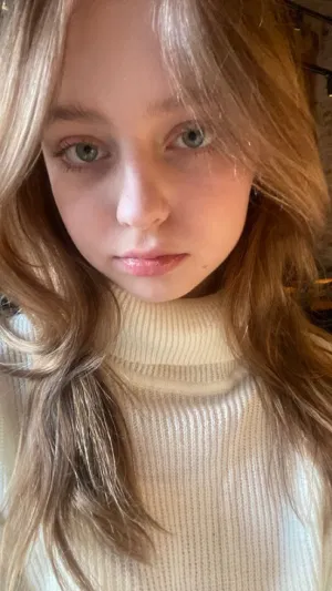 Hope23, 23 years old from Greece