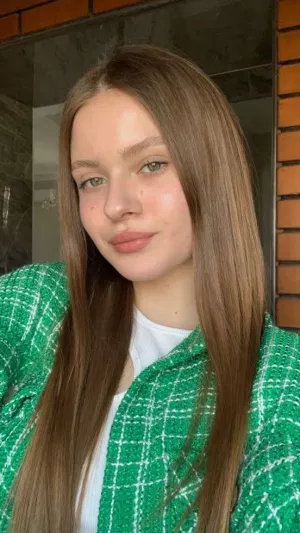 Navy23, 23 years old from Switzerland