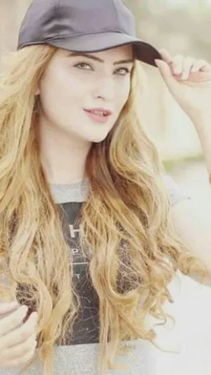 Kayla789, 23 years old from Canada