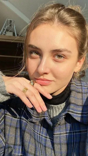 Gabriella21, 21 years old from Spain