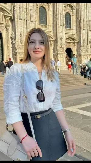 Henley33, 21 years old from United Kingdom