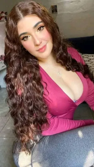 Julissa33, 21 years old from United States