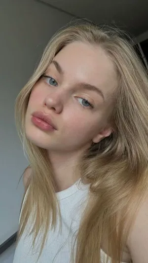 Margot20, 20 years old from Norway