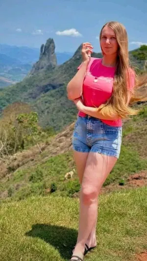 Cynthia576, 24 years old from United States