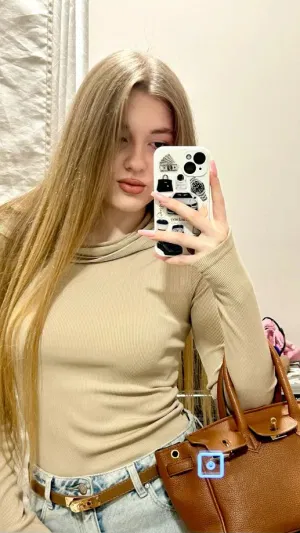 Ayla211, 21 years old from United States