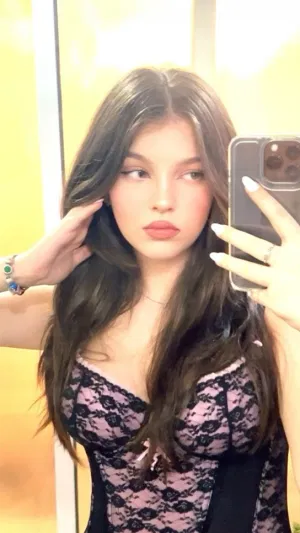 Iris23, 23 years old from United States