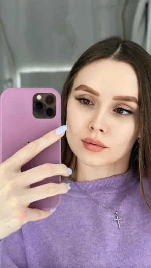 Vivian211's Profile Photo