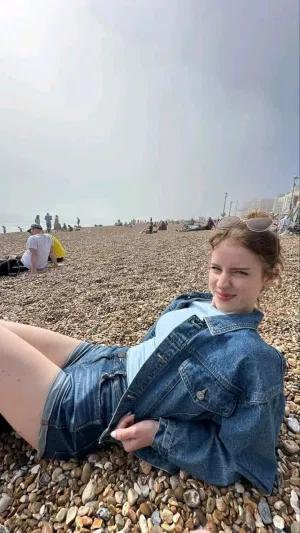 Zion57, 24 years old from Canada