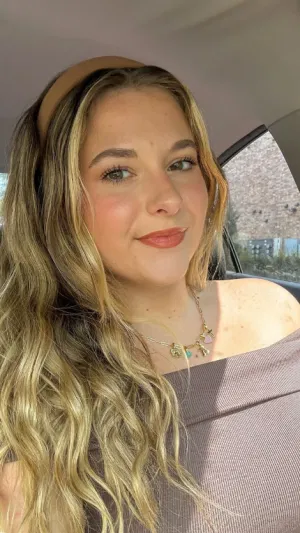 Lucia19's Profile Photo