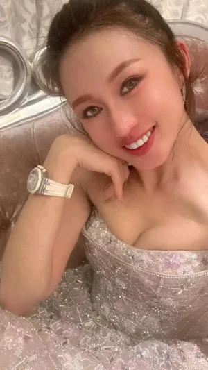 Ronnie576y, 25 years old from United Kingdom