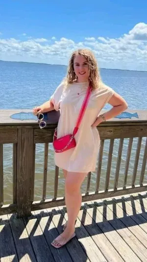 Tracey572, 23 years old from Germany