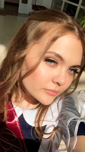 Haley18, 18 years old from United States