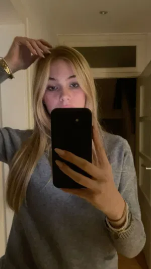 Chelsea18, 18 years old from United States