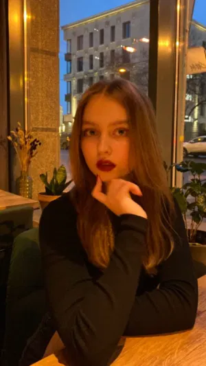 Yaretzi18, 18 years old from Denmark