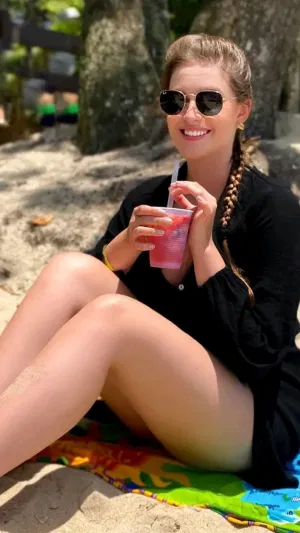 Zayne5y, 25 years old from Canada