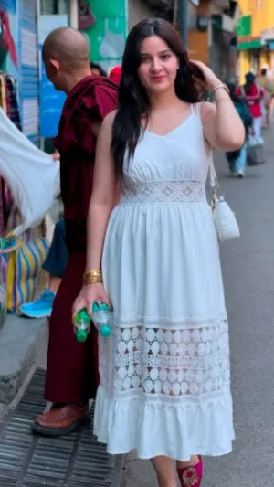 Elyse001, 23 years old from Italy