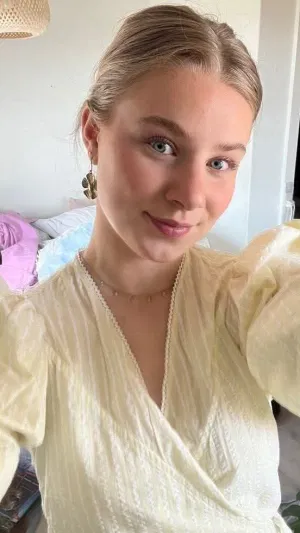 Summer44, 23 years old from Germany