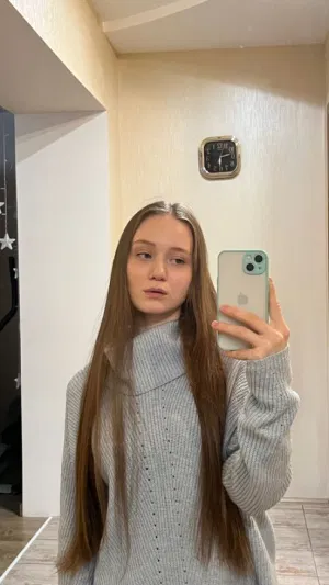 Maria18, 18 years old from United Kingdom